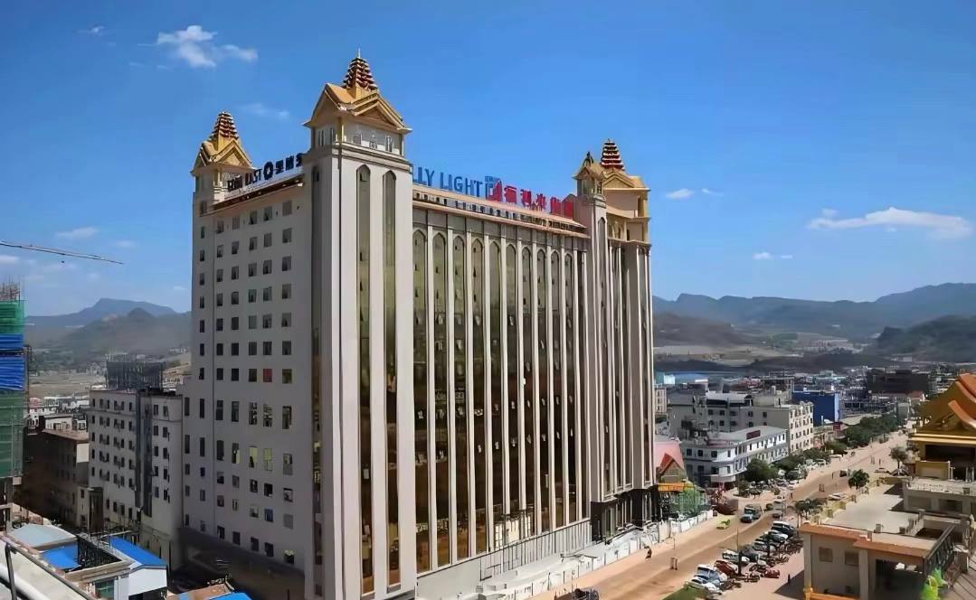 福布斯咖啡咖啡豆研磨步骤